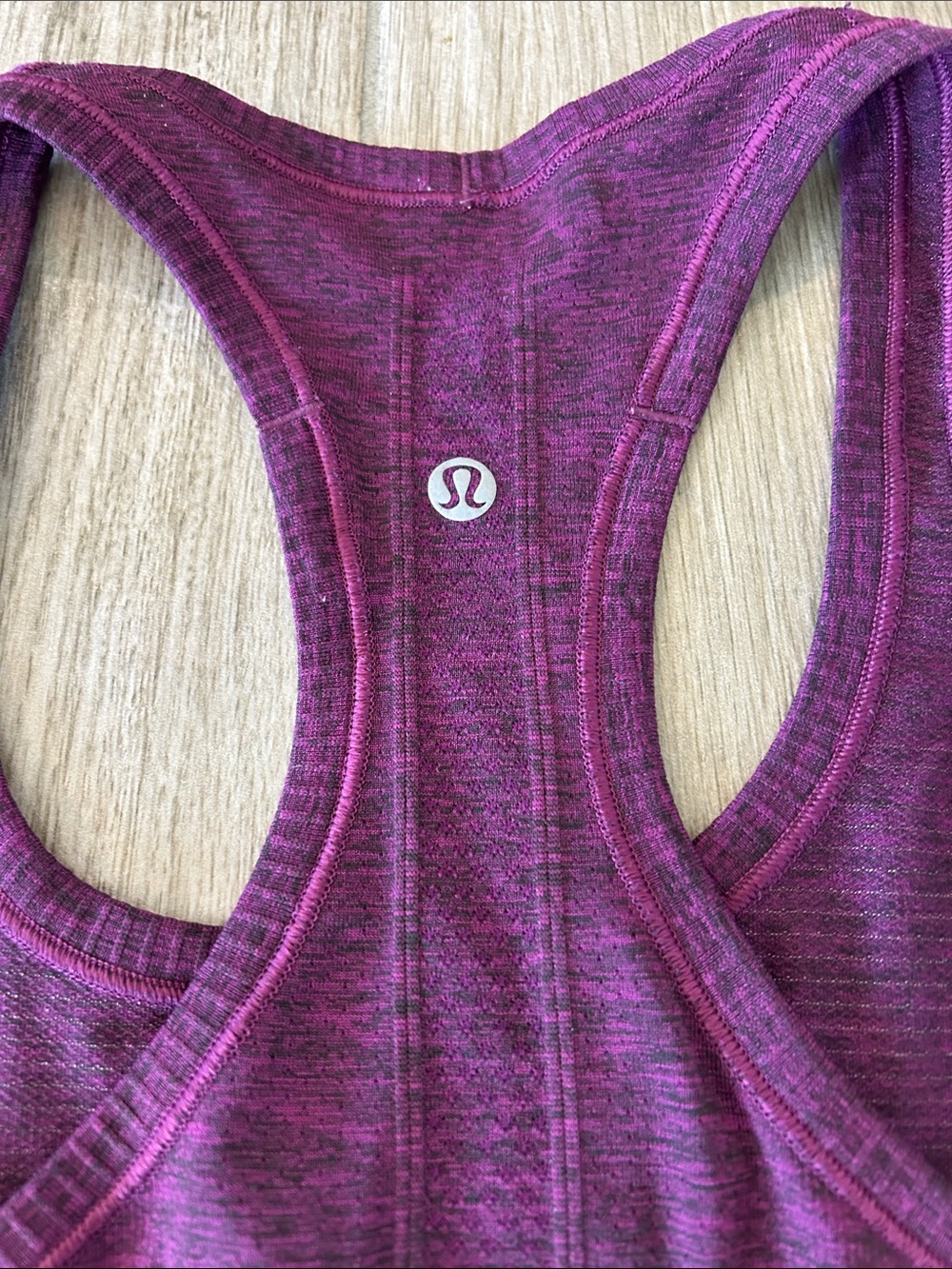 Lululemon Women’s swiftly Racerback Tank Top - Plum